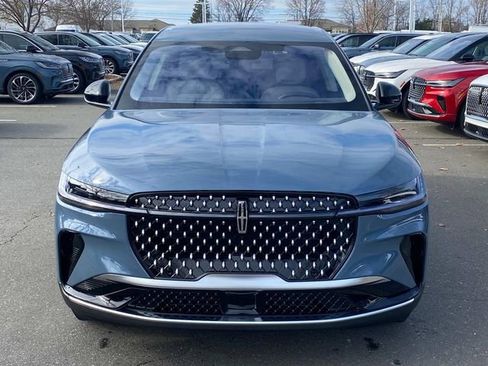 New 2026 Lincoln Nautilus Premier AWD/4WD image 2