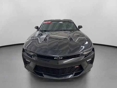 Used 2018 Chevrolet Camaro SS RWD image 2