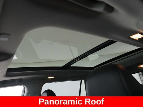 Used 2026 Toyota Highlander Platinum AWD/4WD image 18