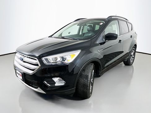 Used 2018 Ford Escape SEL w/ Ford Safe & Smart Package AWD/4WD image 3
