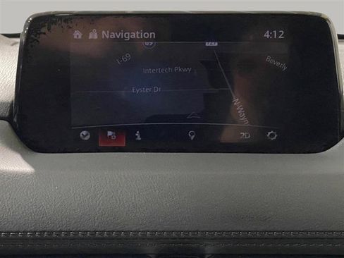 Used 2018 MAZDA CX-5 Touring w/ Preferred Equipment Package FWD image 18