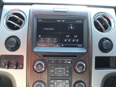 Used 2014 Ford F150 Lariat w/ Equipment Group 501A Mid image 16