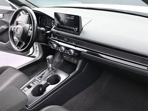 Used 2024 Honda Civic Sport image 35