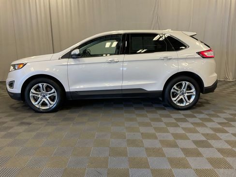 Used 2018 Ford Edge Titanium w/ Technology Package AWD/4WD image 18