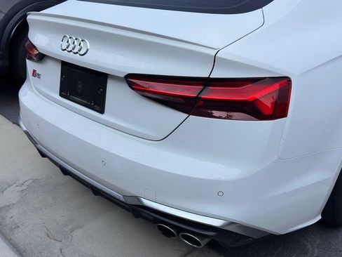 Used 2022 Audi S5 Premium Plus w/ Premium Plus Package AWD/4WD image 8