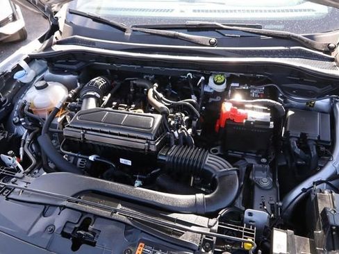 Certified 2024 Ford Escape ST-Line image 27