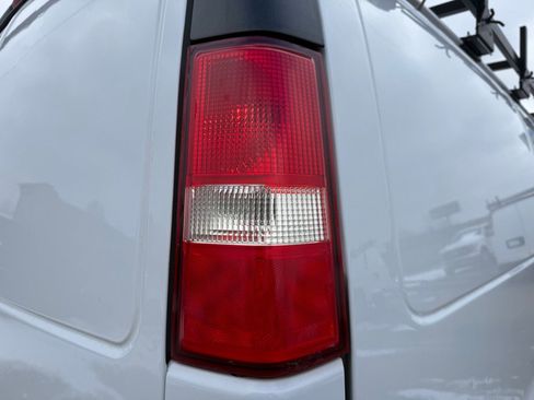 Used 2019 Chevrolet Express 2500 w/ Driver Convenience Package image 31