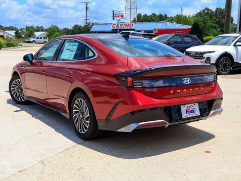 New 2026 Hyundai Sonata SEL FWD image 2