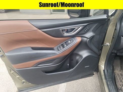 Used 2023 Subaru Forester Touring image 7