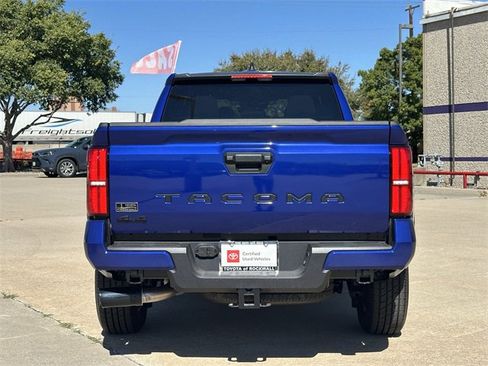 Certified 2025 Toyota Tacoma SR5 image 4