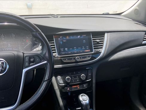 Used 2021 Buick Encore Preferred w/ Safety Package II FWD image 15