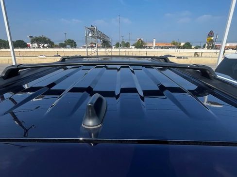 Used 2024 Toyota Sequoia Platinum AWD/4WD image 19