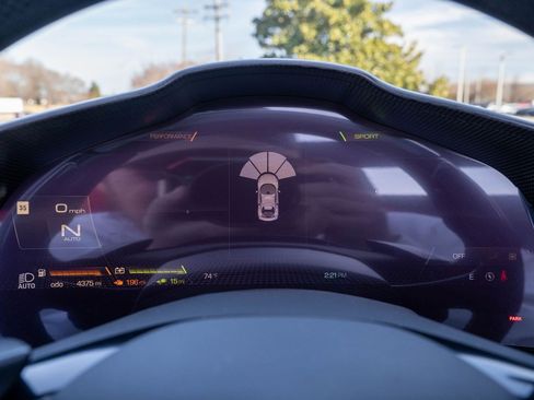 Used 2023 Ferrari 296 GTS RWD image 39