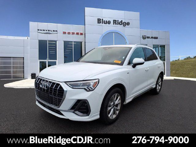 Used 2025 Audi Q3 2.0T Premium AWD/4WD image 1