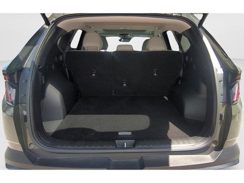 Used 2025 Hyundai Tucson SEL FWD image 9