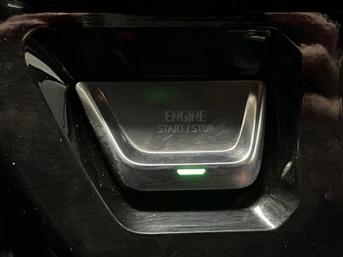 Used 2022 GMC Sierra 1500 AT4X image 24