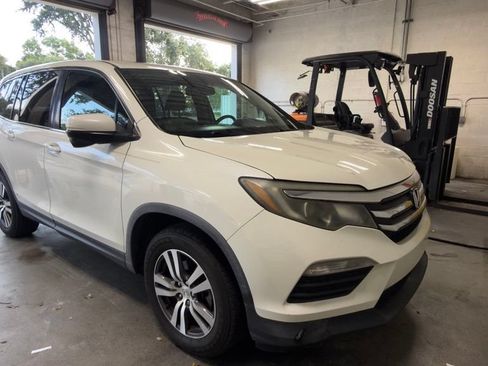 Used 2018 Honda Pilot EX-L image 4