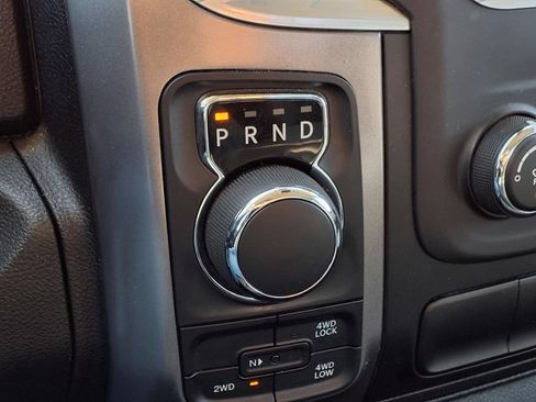Used 2024 RAM 1500 Classic SLT AWD/4WD image 18