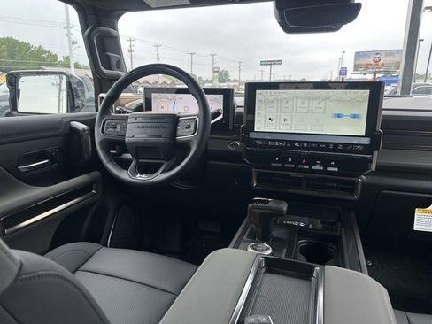New 2025 GMC Hummer EV 2X image 16