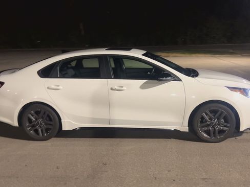 Used 2021 Kia Forte GT-Line image 10