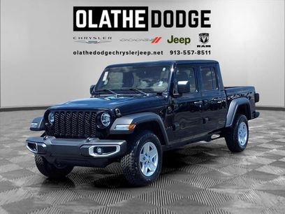 Certified 2023 Jeep Gladiator Sport