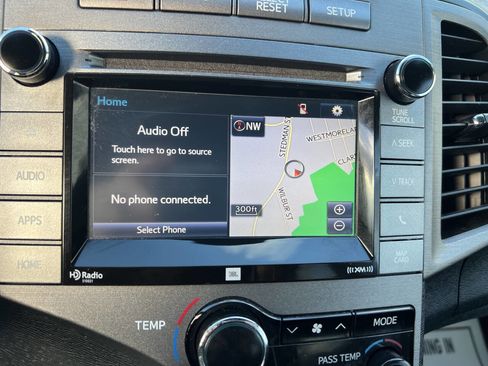 Used 2015 Toyota Venza XLE w/ XLE Premium Package AWD/4WD image 29