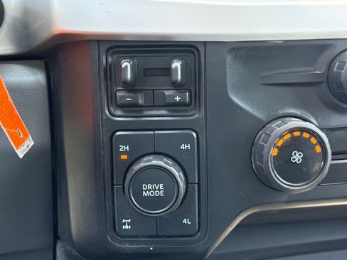 Used 2025 Ford F250 XLT w/ FX4 Off-Road Package AWD/4WD image 24