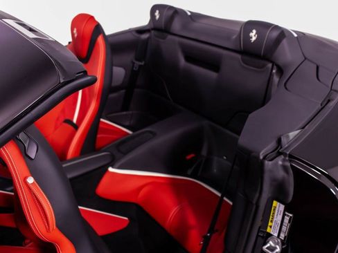 Certified 2024 Ferrari Roma Spider RWD image 45