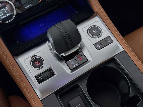 New 2026 Jaguar F-PACE R-Dynamic S image 18