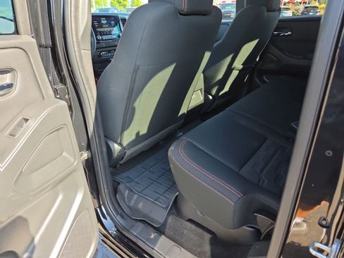 Used 2023 Nissan Frontier PRO-4X w/ Tow Package AWD/4WD image 20