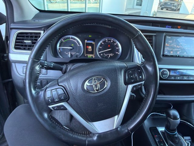 Used 2018 Toyota Highlander Limited Platinum AWD/4WD image 5