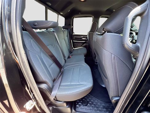 Used 2022 RAM 1500 Big Horn AWD/4WD image 20