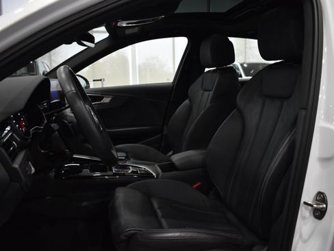 Used 2023 Audi A4 2.0T Premium w/ Convenience Package image 25