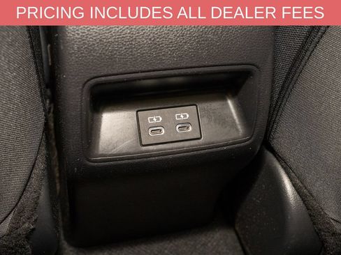 Used 2025 Toyota Corolla LE FWD image 7