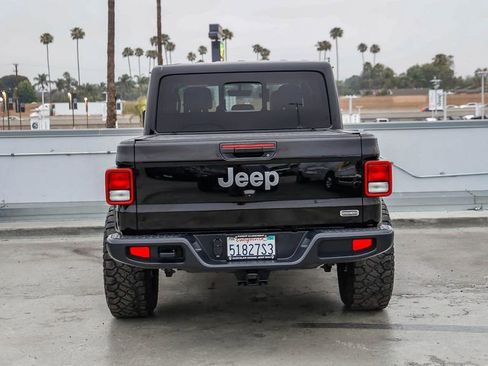 Used 2022 Jeep Gladiator Overland w/ Popular Equipment Package AWD/4WD image 8