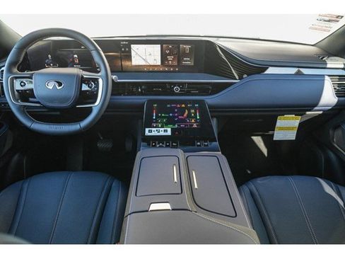 New 2026 INFINITI QX80 SPORT w/ Sport Exterior Package image 11