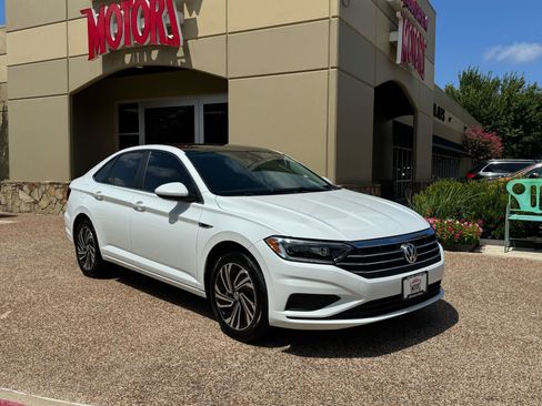 Used 2020 Volkswagen Jetta SEL image 6