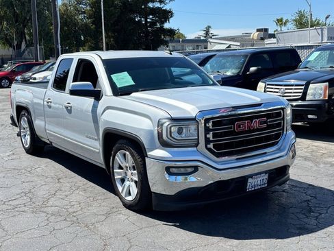 Used 2016 GMC Sierra 1500 SLE w/ SLE Value Package image 1