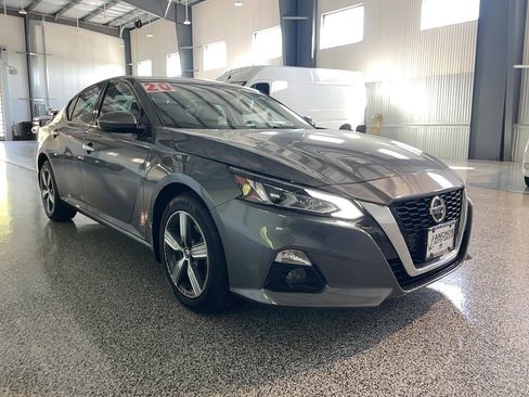 Used 2020 Nissan Altima 2.5 SL AWD/4WD image 1