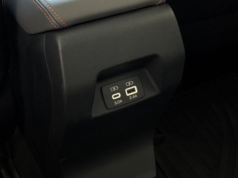 Used 2024 Subaru Crosstrek 2.5i Limited w/ Crosstrek Mirror Package AWD/4WD image 15