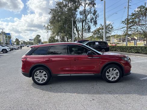 Used 2022 Lincoln Corsair FWD image 9