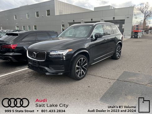 Used 2020 Volvo XC90 T6 Momentum image 1