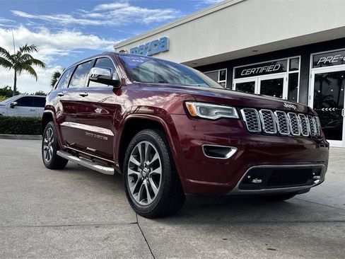 Used 2017 Jeep Grand Cherokee Overland image 31
