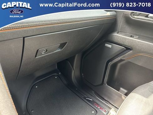 Used 2024 GMC Sierra 2500 AT4 w/ AT4 Preferred Package AWD/4WD image 28