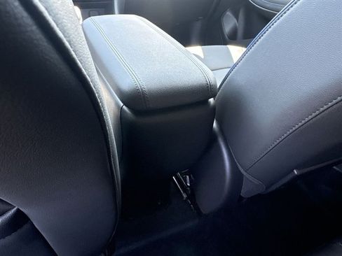 Certified 2025 Buick Encore GX Sport Touring w/ Comfort Package FWD image 20