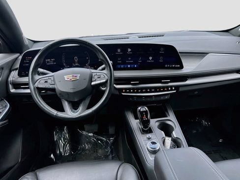 Used 2024 Cadillac XT4 Premium Luxury AWD/4WD image 24