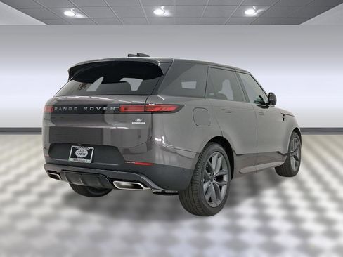 New 2026 Land Rover Range Rover Sport SE image 9