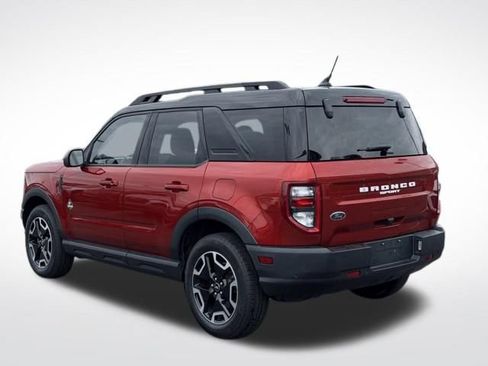 Used 2024 Ford Bronco Sport Outer Banks AWD/4WD image 9