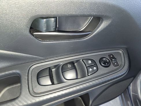 Certified 2025 Nissan Versa S w/ Trunk Package image 28