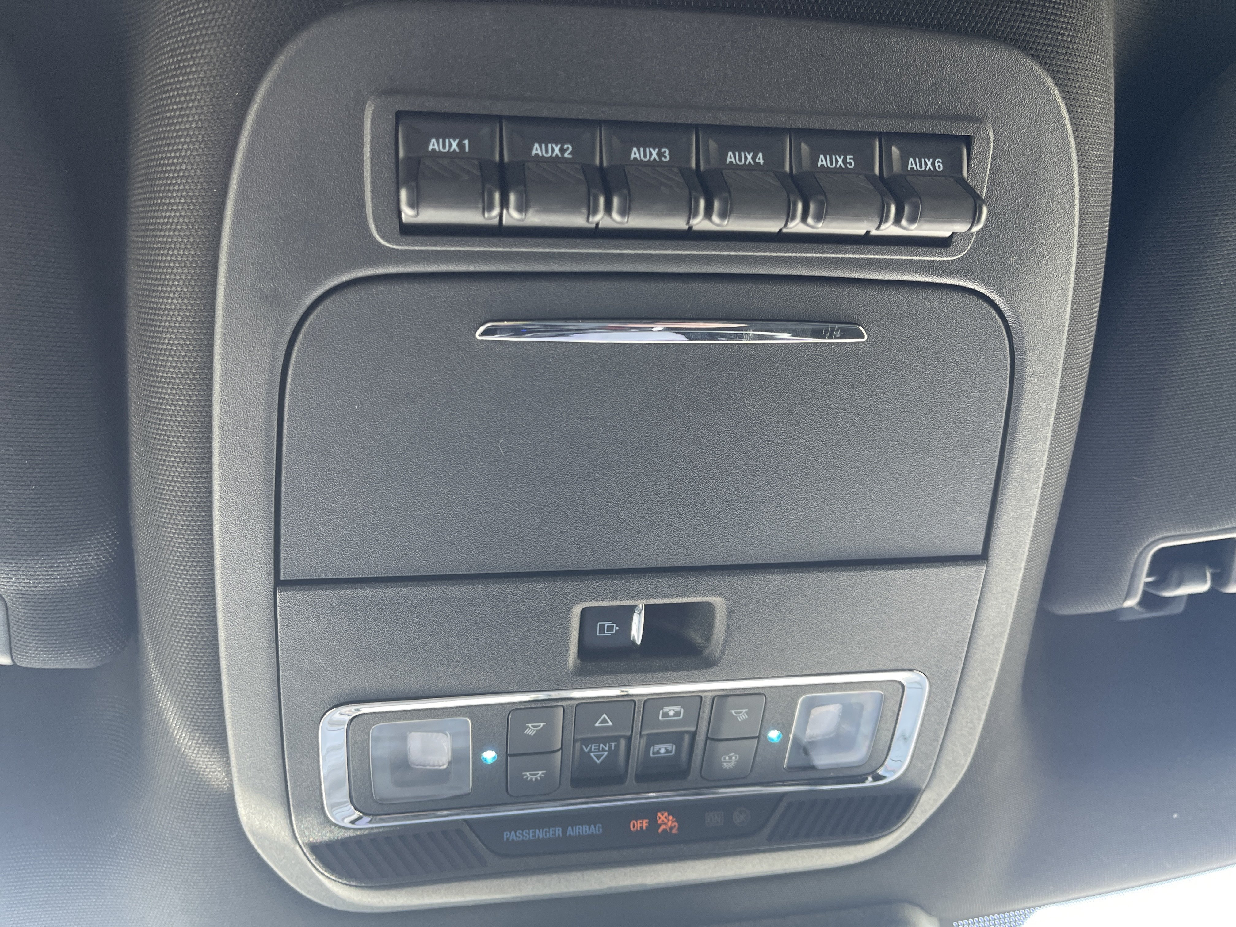 Used 2025 Ford F150 Raptor AWD/4WD image 31